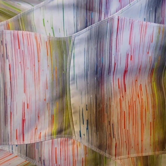 FILA SPORT, PULL OVER JACKET, WITH ZIP FRONT. SIZE LARGE. - Picture 5 of 8